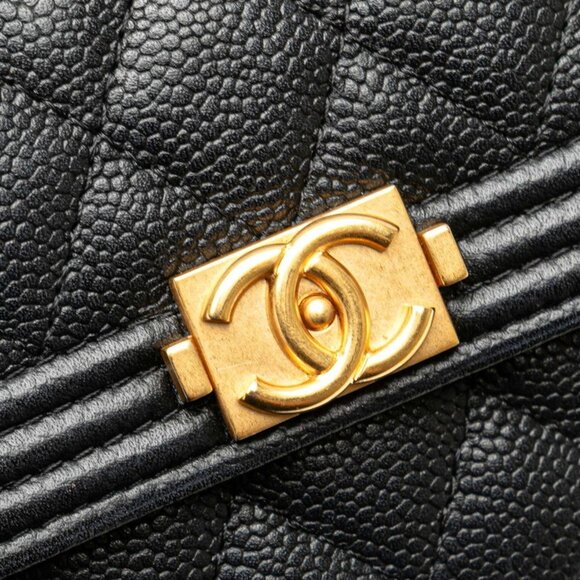 CHANEL Black Caviar Leather Logo Wallet - Picture 4 of 9